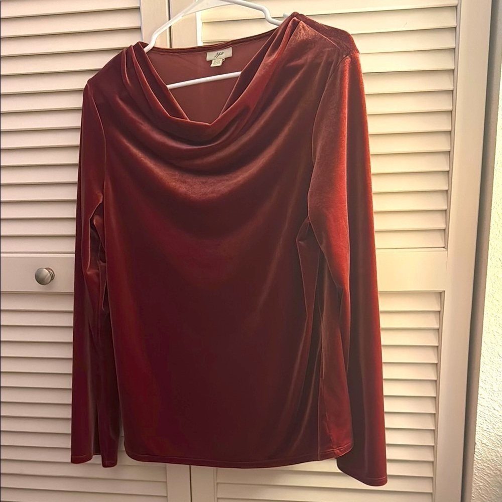 J. Jill Maroon Burgundy Velvet Cowl Neck Blouse Size Medium Stretch EUC
